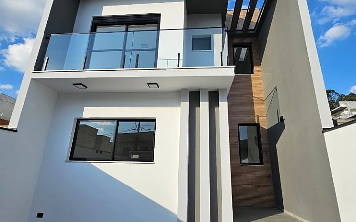 Sobrado - Venda no bairro Laranjeiras - Caieiras - Sobrado