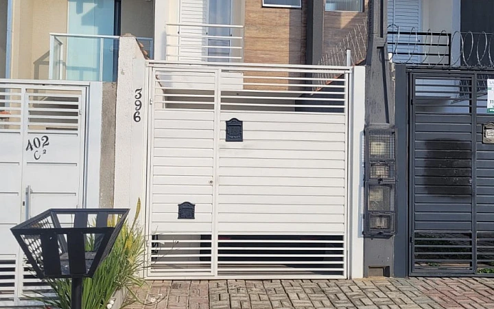 Sobrado Geminado - Venda no bairro Portal das Alam Sobrado Geminado